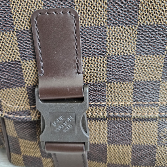 Louis Vuitton Melville Reporter Damier Ebene - Picture 7 of 12